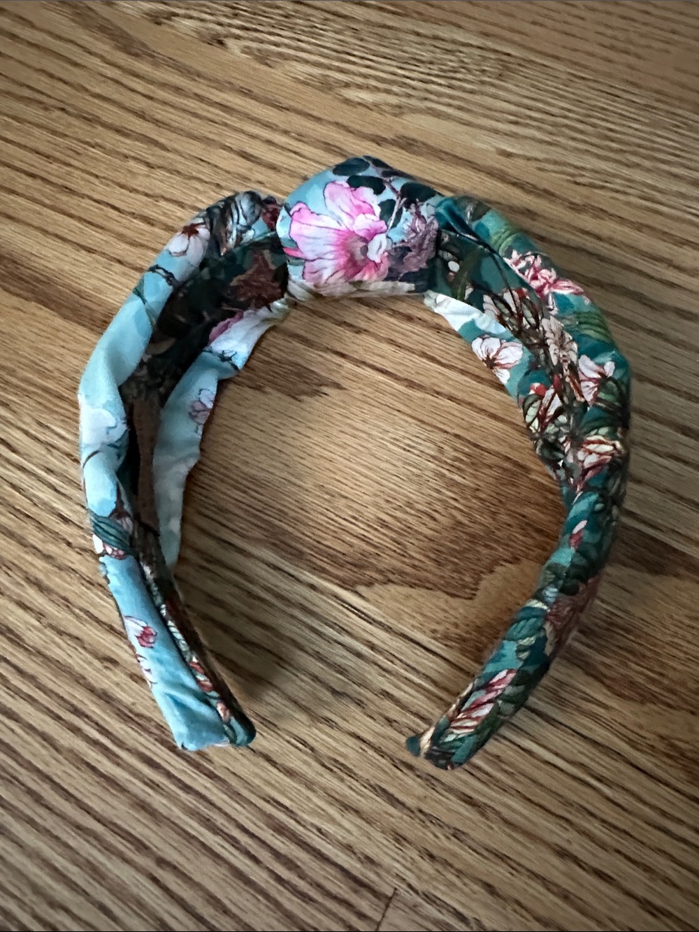 Anthropologie Kachel Elodie Knotted Headband Floral silk like - Picture 2 of 3